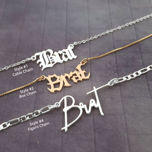 The goth Booth - Brat Necklace